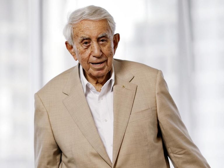Meriton’s Harry Triguboff reveals plans for luxury Brisbane waterfront hotel
