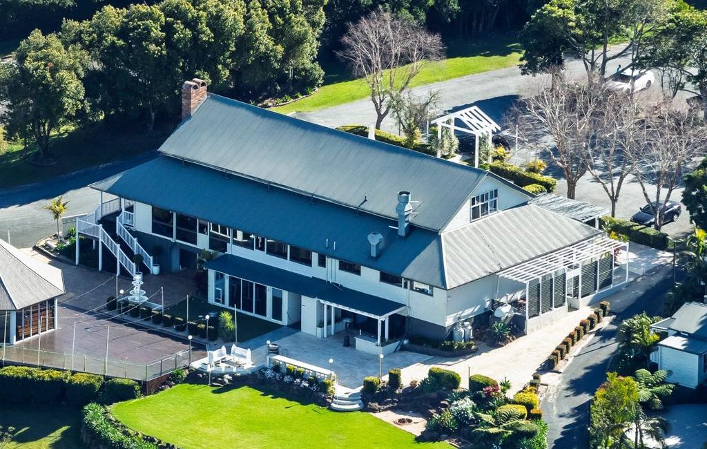 Hampton Estate: Popular wedding venue on the market