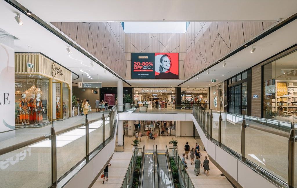 Lendlease gets the nod to keep $2.8bn retail fund from independents