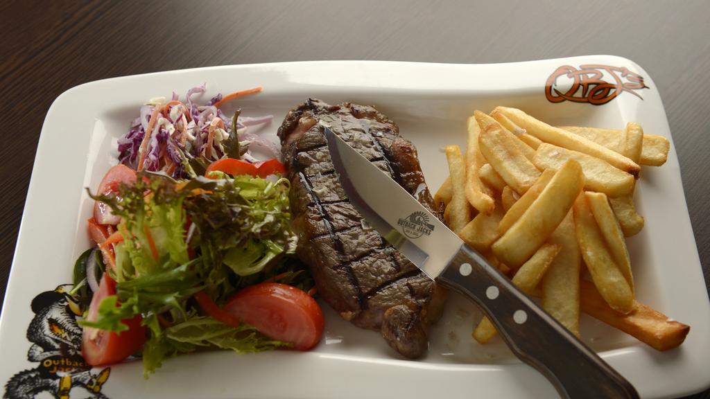 Food+Drink Feature - Outback Jacks