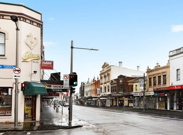 “Never been this bad”: Vacant shops and vape stores take over Newtown’s King Street