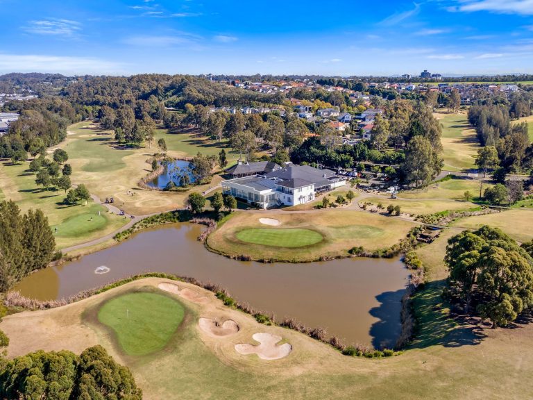 South west Sydney golf club swings onto the market