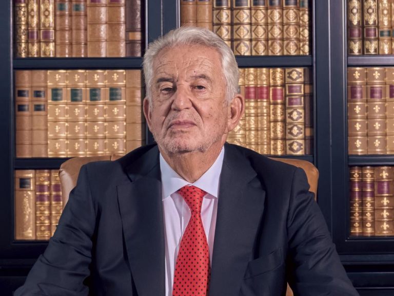 Paul Lederer says Elanor trust mismanaged as tussle heads for Takeovers Panel