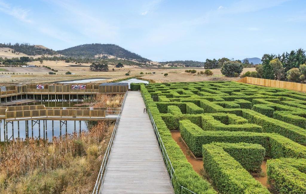 Richmond Maze: Tassie tourist spot sold to overseas buyer