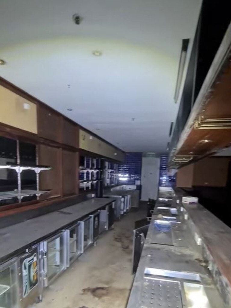 Supplied Real Estate =?UTF-8?Q?Inside_the_old_Ettamogah_Pub_=E2=80=93_later_renamed_Macar?=
=?UTF-8?Q?thur_Tavern_=E2=80=93_at_CampbelltownSource=3A_=40urbexsydney?=