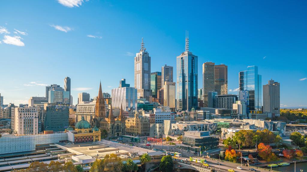 Melbourne,City,Skyline,In,Australia,With,Blue,Sky