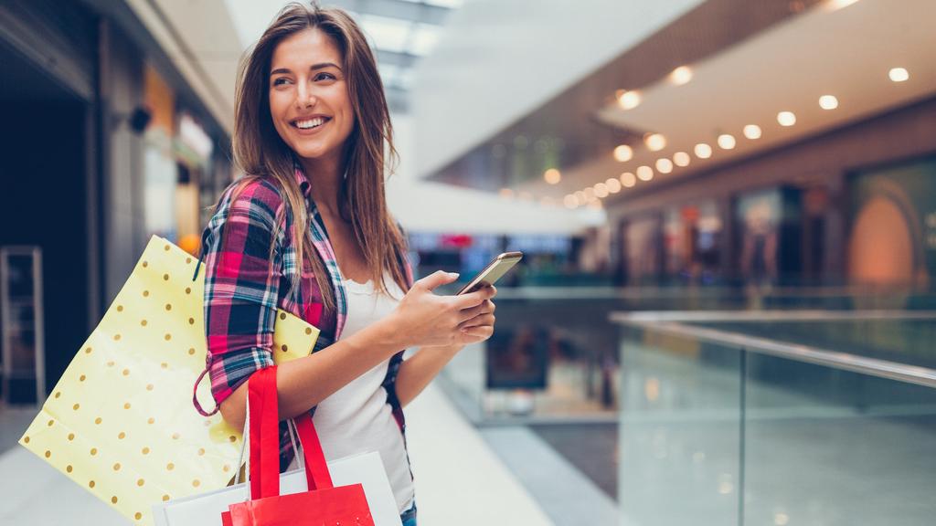 Woman enjoying the day in the shopping mall