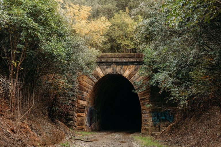 9 Most Haunted Properties In Australia