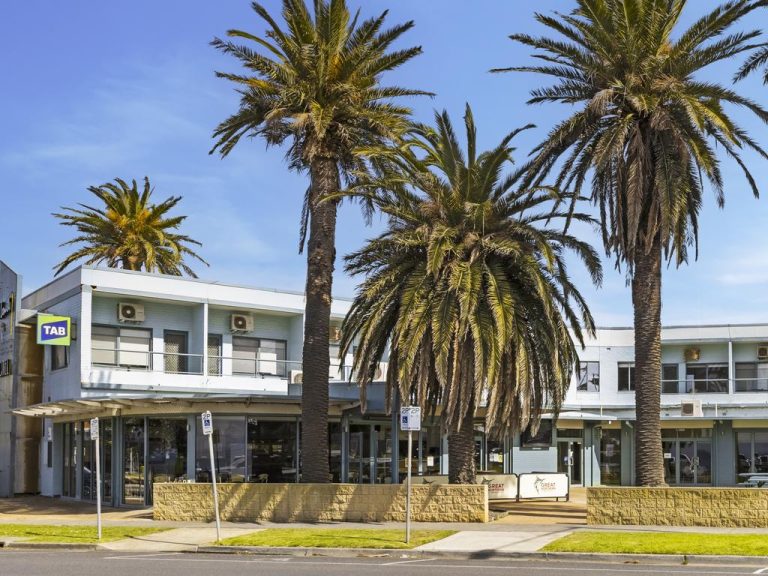 Landmark Bellarine Peninsula hotel made famous on TV for sale