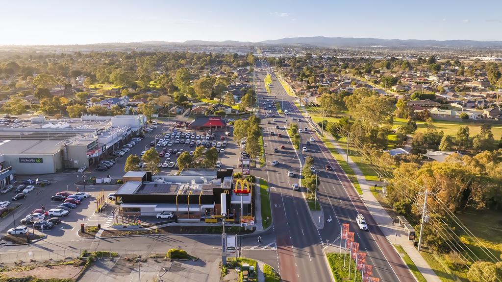 McDonalds Hampton Park listed for sale - for herald sun real estate