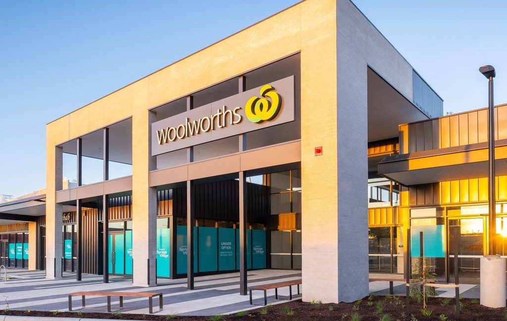 Retail rush as Ramlegh Springs Village opens