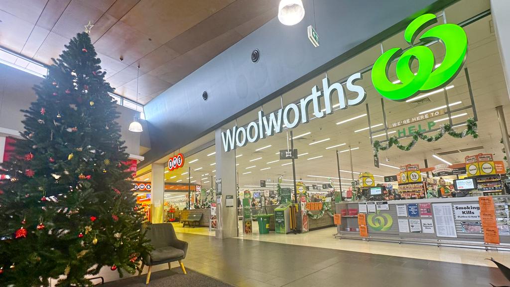 WOOLIES