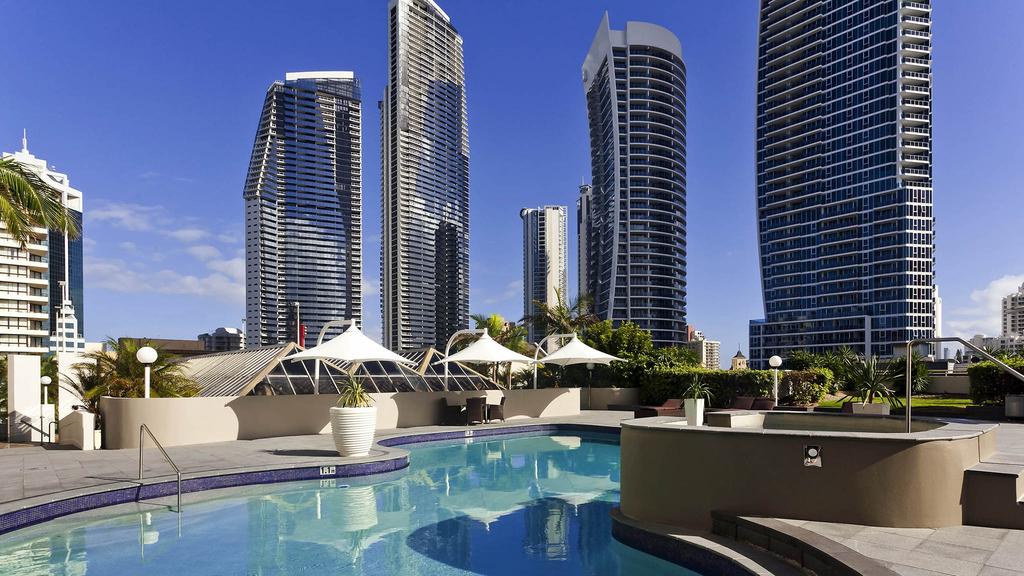 Novotel Surfers Paradise