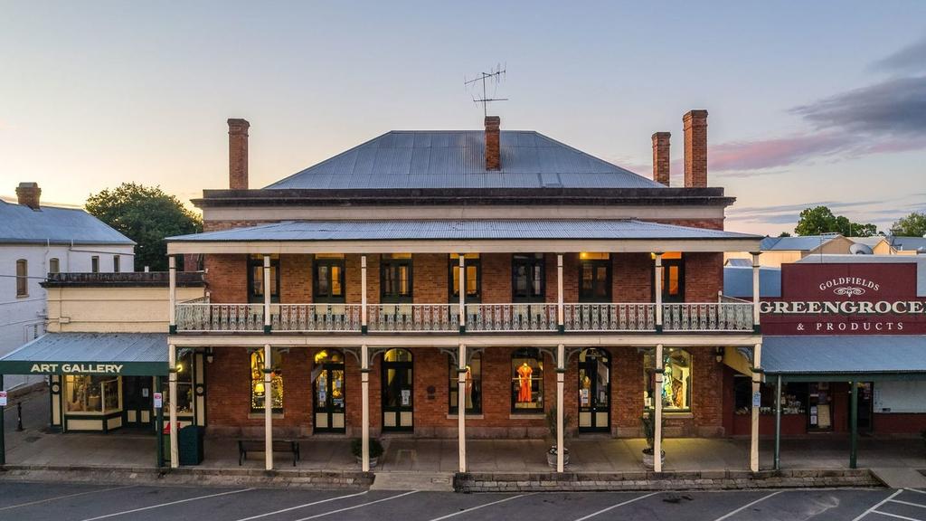 Former Star Hotel, 59 Ford St, Beechworth - for herald sun real estate
