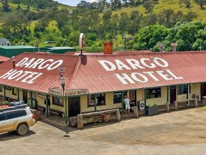 Dargo Hotel owners selling famous pub in tiny Victorian town