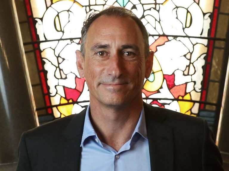 Vicinity Centres to build luxury apartments in Sydney amid major strategy shift