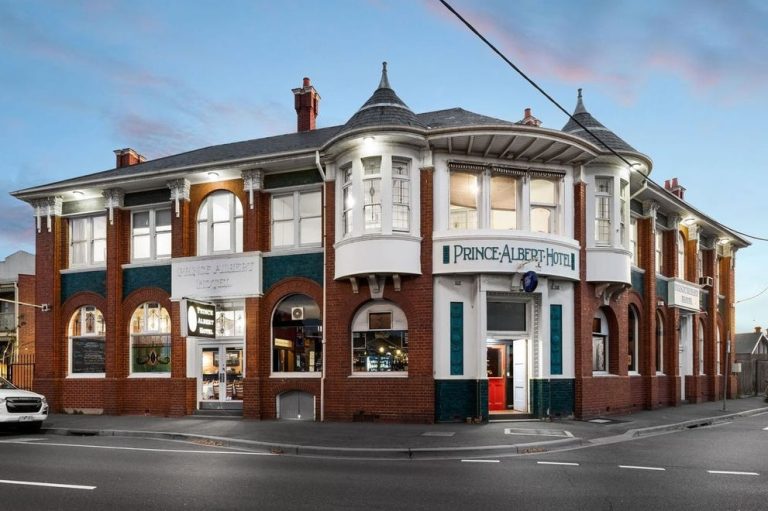 For this Williamstown pub, locals and footy are everything